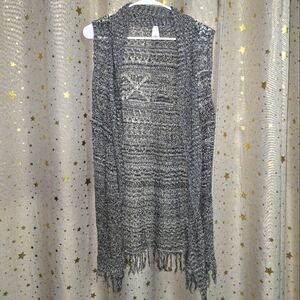 Vanity Black and Gray Sleeveless Cardigan